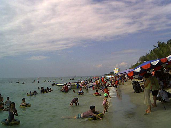 BEACH_BAN_SAEN000